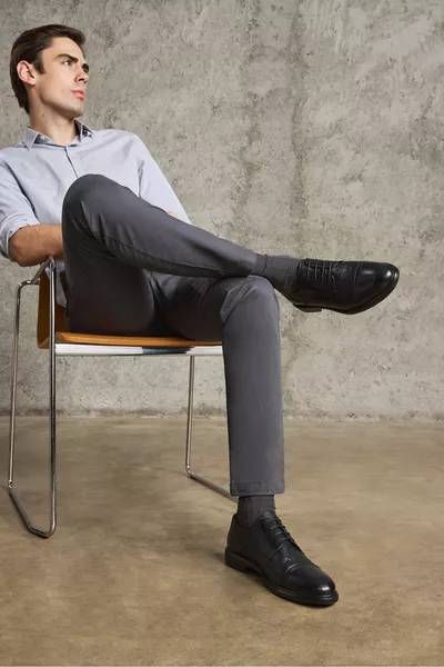 أحذية جلد طبيعي للرجال  أسود