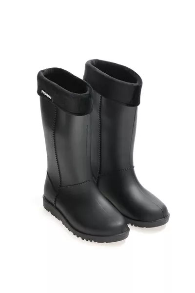 حذاء مطر نسائي