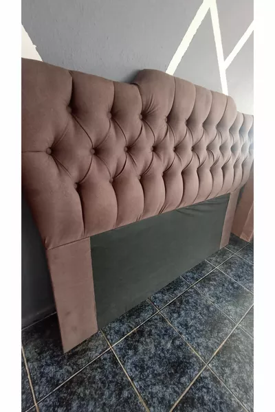 رأس سرير مزدوج