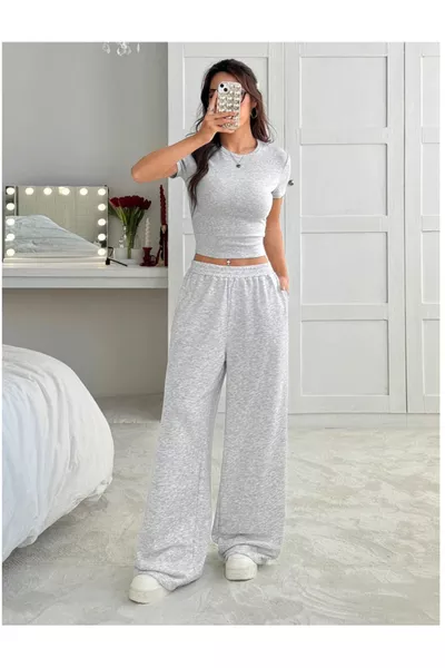 Дамски сив широк спортен панталон голям размер, качествен, свободен, еластичен и удобен, долнище за анцуг 