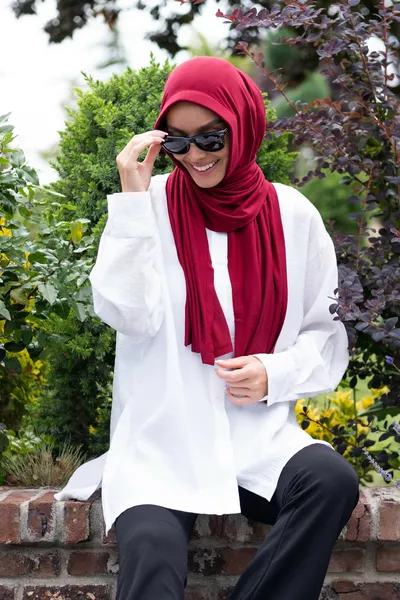 Foulard en jersey prêt à porter, pratique, bordeaux