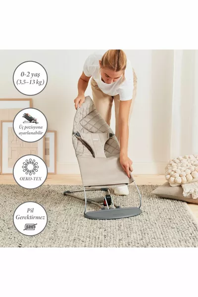 Balance Bliss Babyschaukel Cotton mit Spielzeug / Sandgrau