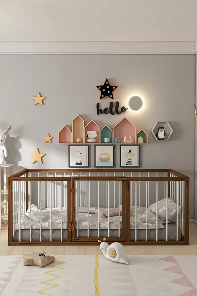 فرويدو سرير خشبي للأطفال مع باب بطريقة مونتيسوري