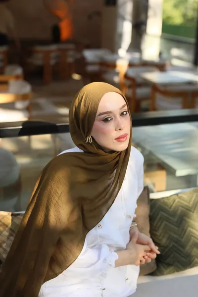 Neo Cotton Scarf Dark Bronze Color