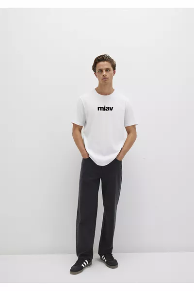 Siyah Miav Baskılı Beyaz Tişört Regular Fit / Normal Kesim 