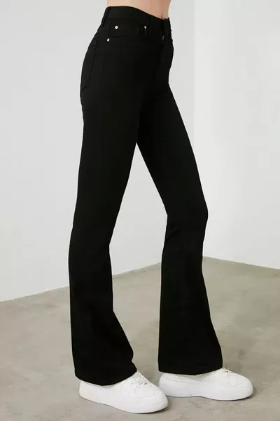 Spanish Leg Shaping Jeans Jet Black Flare Jeans