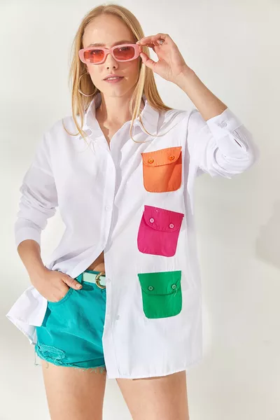 Damen Oversize-Hemd aus Webstoff mit taschen-Detail in Weiß-Fuchsia 