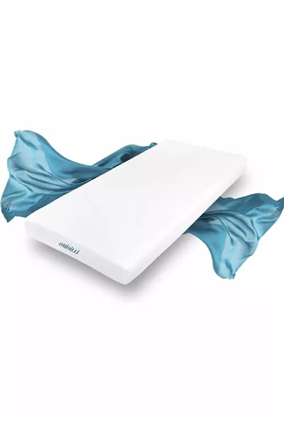 سرير أرضي قابل للطي ووسادة إسفنجية فردية قابلة للطي