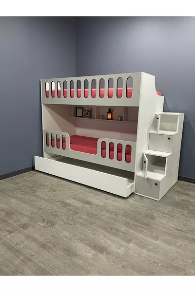 Кровать-чердак с ярусами для детской и подростковой комнаты