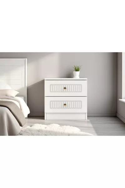 НОРИ КОМОДИН