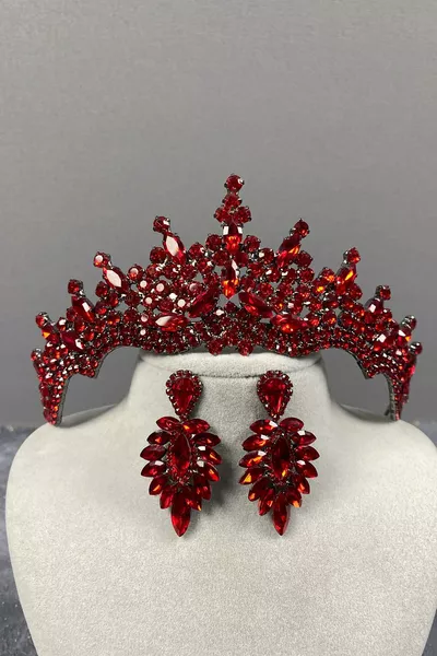 Red Tokyo Stone Bridal Henna Crown and Shuttle Earrings Set