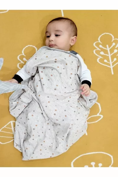 OUTLET Еднослойна Памучна Пенка Завивка за новородени бебета момичета и момчета / на точки