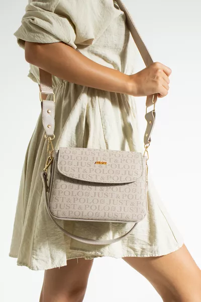 حقيبة نسائية  سوداء