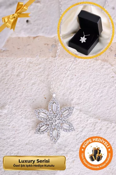 Светещо колие с бяла лотосова цвете, с подаръчна кутия, камъчета багет,  сребърно покритие, елегантно дамско