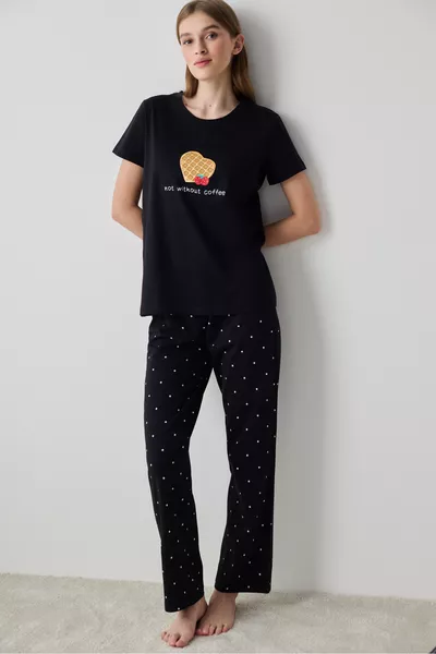 Without Coffee Zwarte Pyjamabroek Set