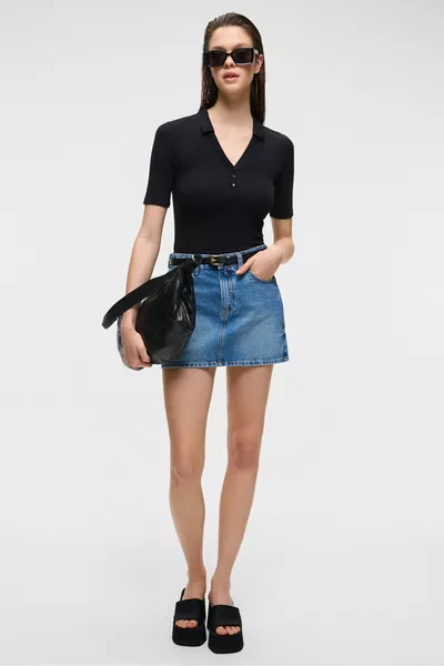 Lokkıser Kadın Düğmeli Apaj Yaka Kısa Kol Siyah Bluz