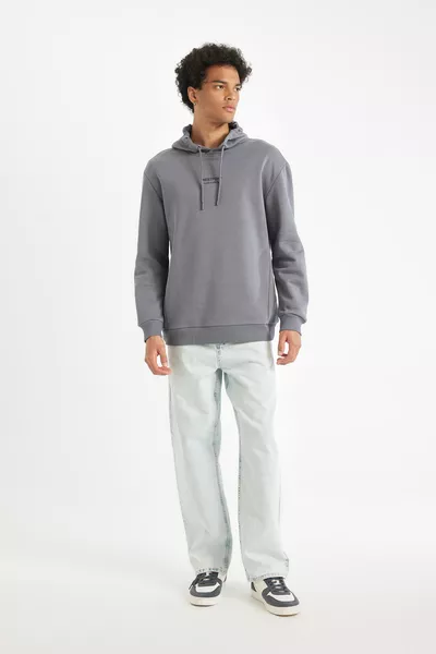 سويت شيرت بغطاء رأس مقاس مريح