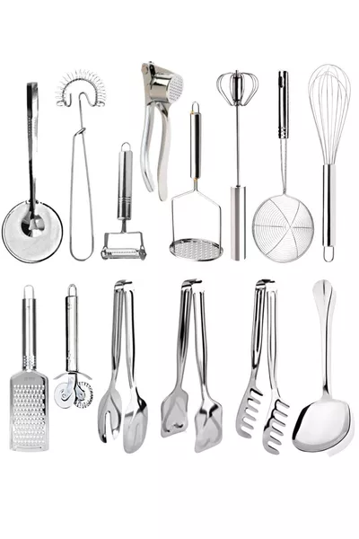 Ensemble de  ustensiles de cuisine économiques : passoire, râpe, éplucheur, fouet, écumoire, pince de service