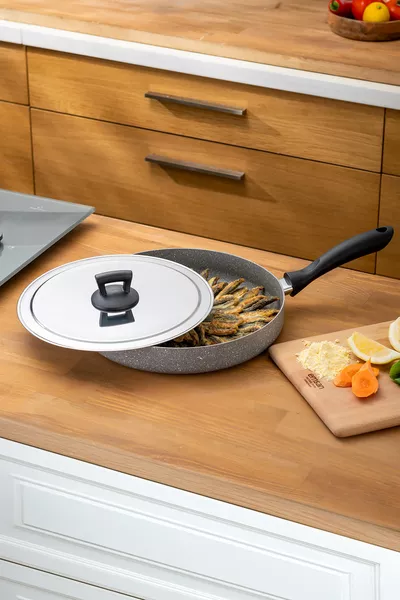 Rosa Granit Bratpfanne für Fisch  cm