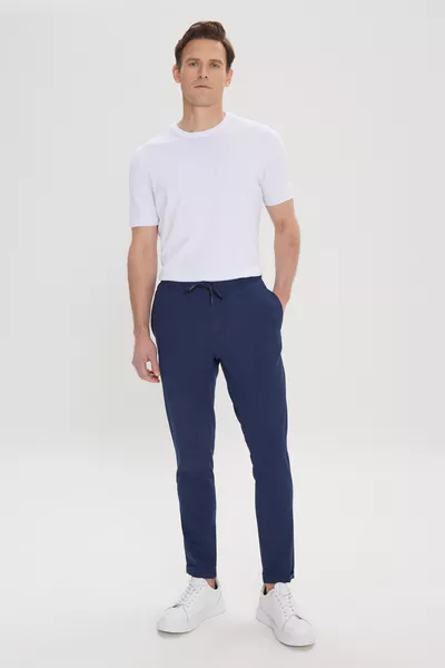 Pantalon de jogging homme bleu marine slim confortable avec taille à cordon et poches latérales