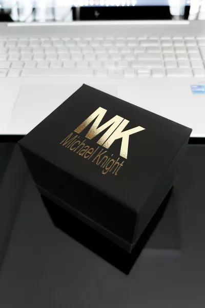 ساعة يد رجالية