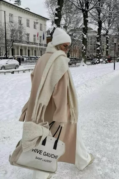 Écharpe châle Puffy importée en vison ouvert noir