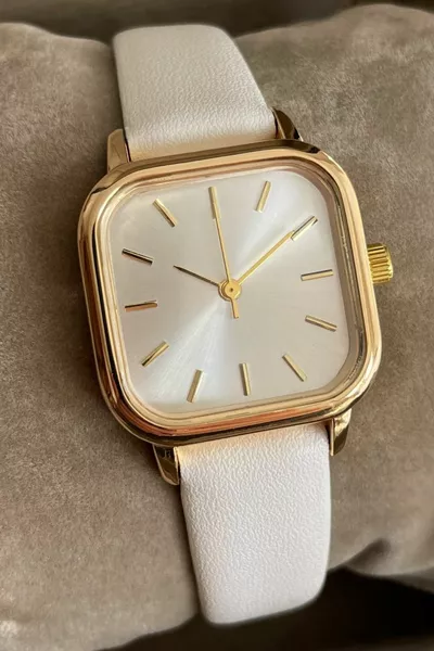 Montre pour femme à cadran carré et bracelet en cuir minimaliste et élégant, style rétro vintage, cadeau pour maman ou bien-aimée