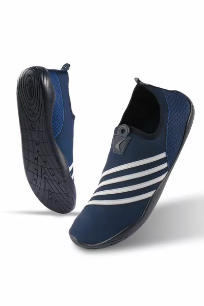 Chaussures de plage et de mer polyvalentes bleu marine