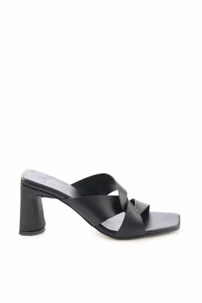 Черни дамски чехли 