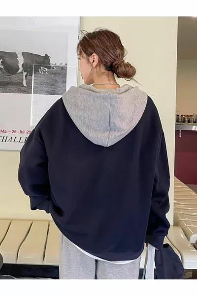 Marineblau-graue Damen-Strickjacke mit Reißverschluss und Kapuzendetail
