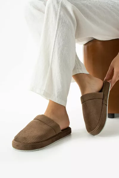 تان الشرير النعال مغلقة منزل النعال (اتجاه نمط متنقل متغير)