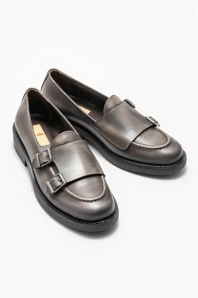 القهوة الجلود المرأة المتسكع