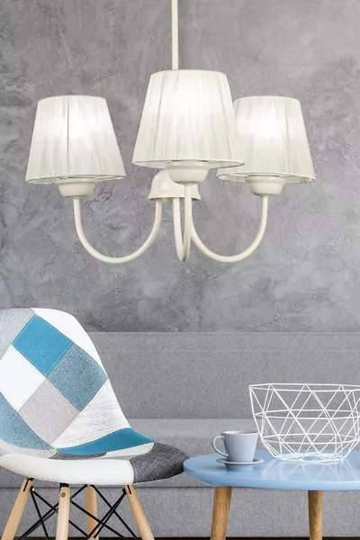 Ova 3-flammiger Kronleuchter Weißer Creme-Schirm