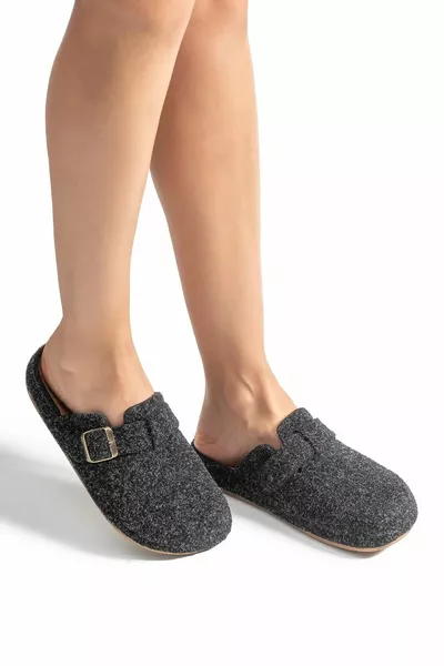 توانا شباشب نسائية سوداء 