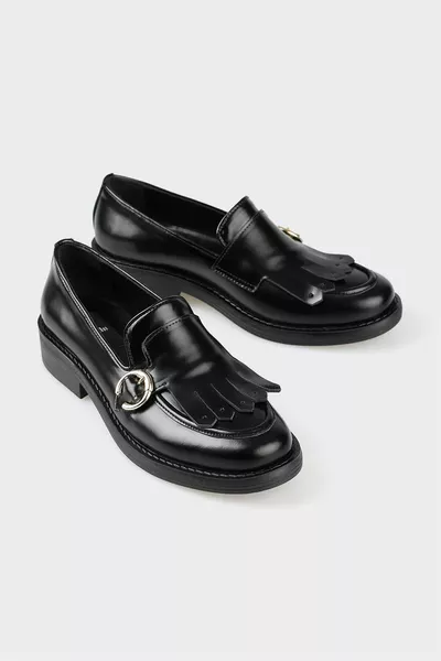 Mocassins femme en cuir noir