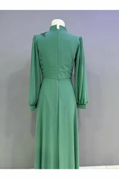 Robe de soirée en mousseline de soie vert menthe