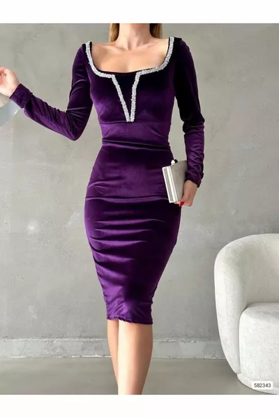 Kare Yaka Uzun Kollu Midi Boy Kadife Elbise