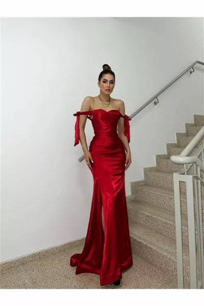 لورينا مساء اللباس أحمر