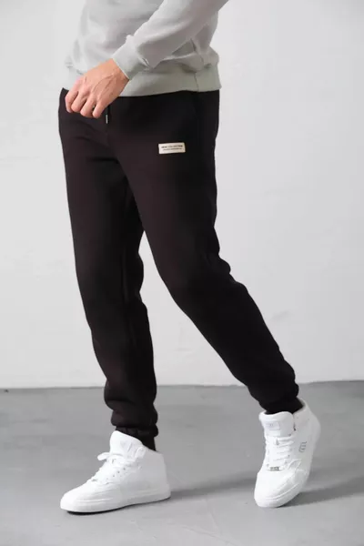 بنطال رياضي رجالي أسود من قماش شاردن مع خيوط ثلاثية