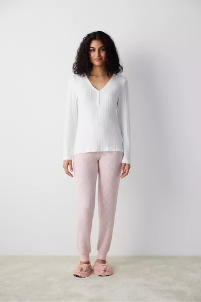 طقم بيجاما بنطلون وردي فاتح من دريم سوفت