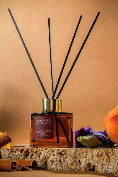 Woody Amber  мл цилиндричен пръчков аромат за стая парфюм кафе Chant Des Anges стъклена бутилка