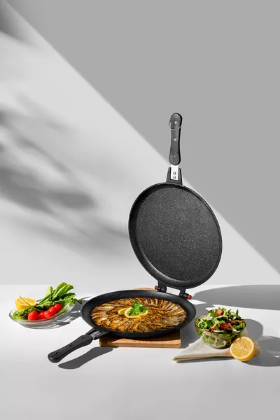 Poêle en aluminium coulé de  cm pour poisson et börek