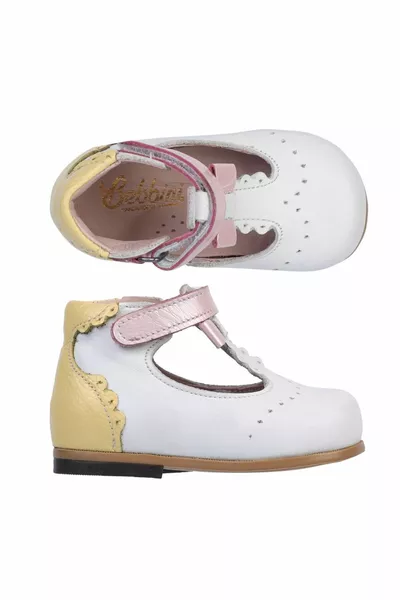 هايدي العظام اللون الأبيض الخطوة الأولى أحذية البنات