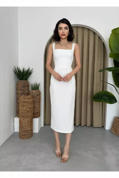 Abito Atlas dritto con collo nero