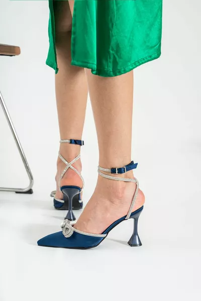 Marineblauwe satijnen enkelband stenen strik hakken damesschoenen