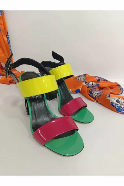 الكعب العالي