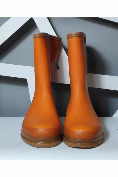 الرجال البرتقالي المطاط المتوسطة قصيرة محارة الأحذية