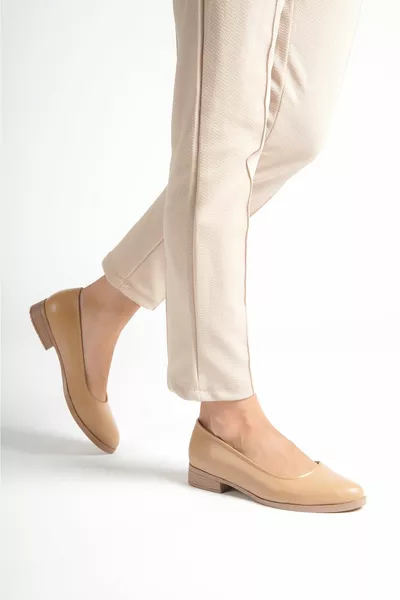 دوريا عارية الاستخدام اليومي شقق الباليه