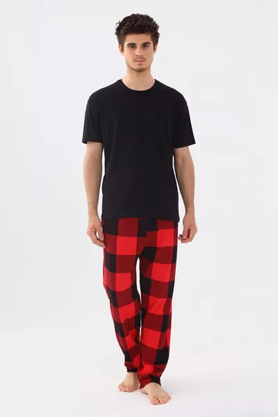 طقم بيجامة رجالي قطني بأكمام قصيرة وتشكيلة منقوشة باللون الأحمر