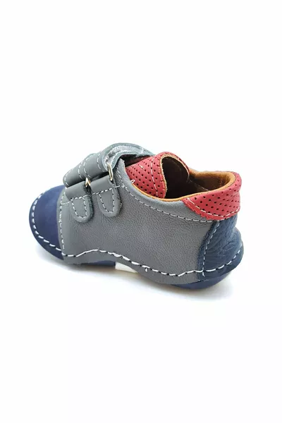 الخطوة الأولى  الداخلية الخارجية  ٪ جلد طبيعي الطفل عالية الجودة أحذية العظام الكاملة